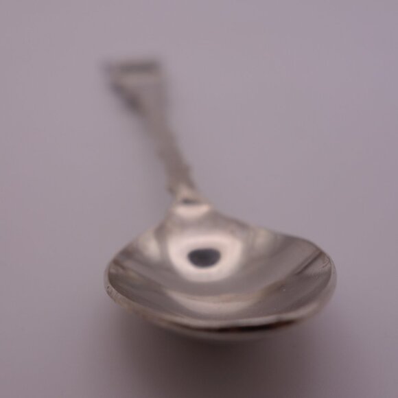 La Rochelle Souvenir Spoon - Picture 4 of 16